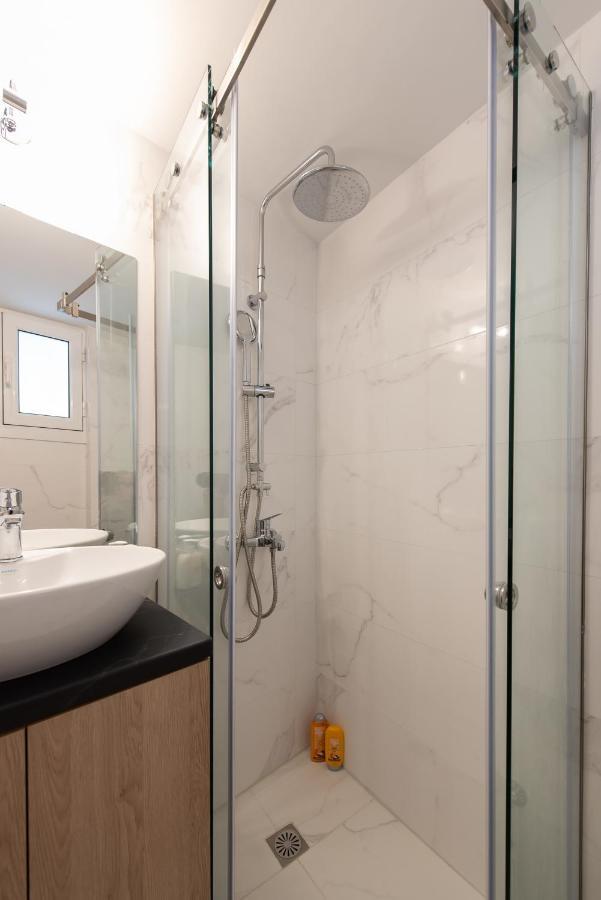 Medluxe Cozy Apartment! Ateny Zewnętrze zdjęcie